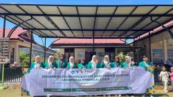 Mahasiswa KKN Literasi Universitas Syiah Kuala Hidupkan Budaya Membaca di Gampong Limpok